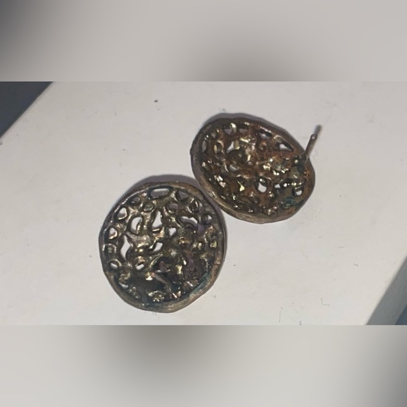 Earrings - Picture 4 of 5